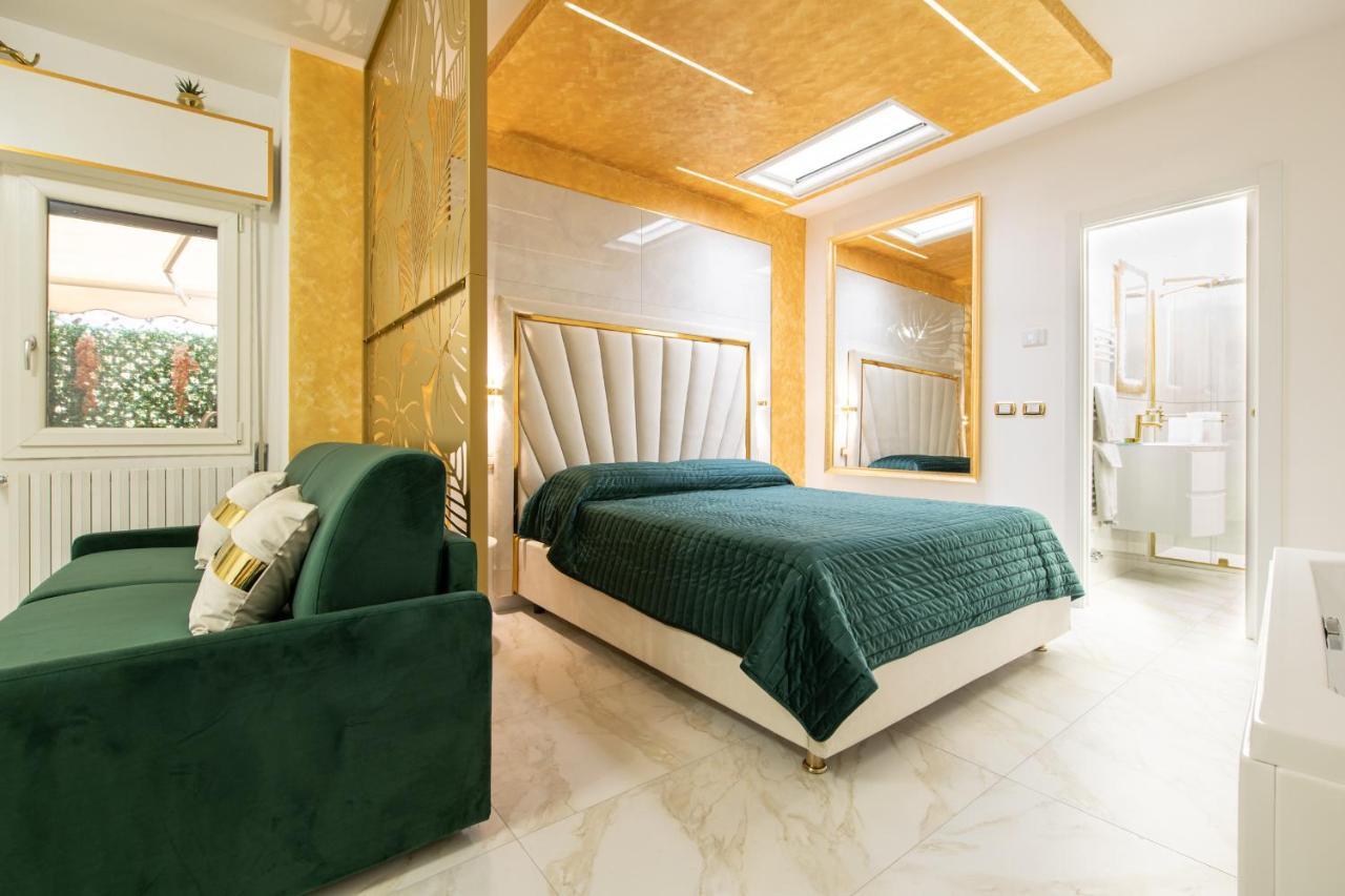 Fashion Apartment Gold Bologna With Jacuzzi & Car Garage Esterno foto