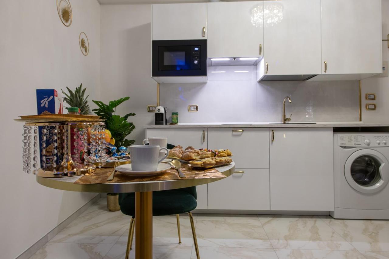 Fashion Apartment Gold Bologna With Jacuzzi & Car Garage Esterno foto