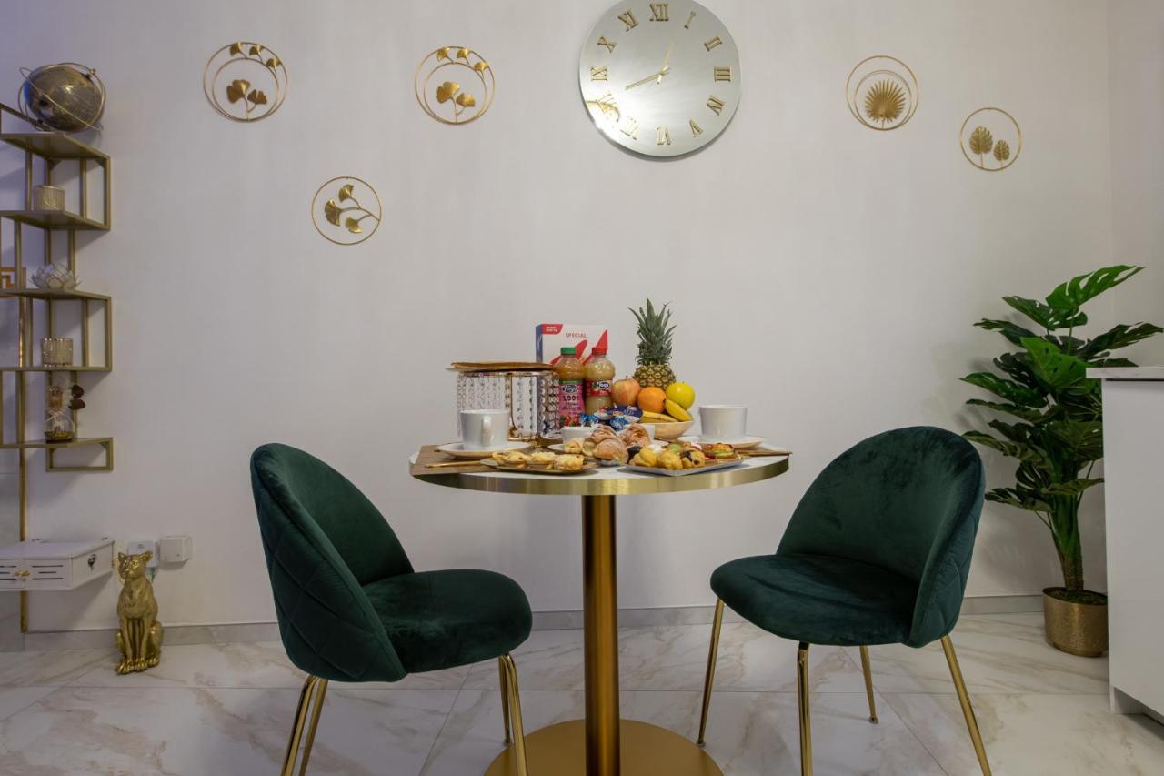 Fashion Apartment Gold Bologna With Jacuzzi & Car Garage Esterno foto