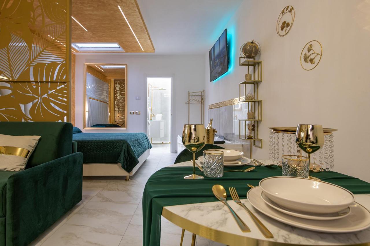 Fashion Apartment Gold Bologna With Jacuzzi & Car Garage Esterno foto