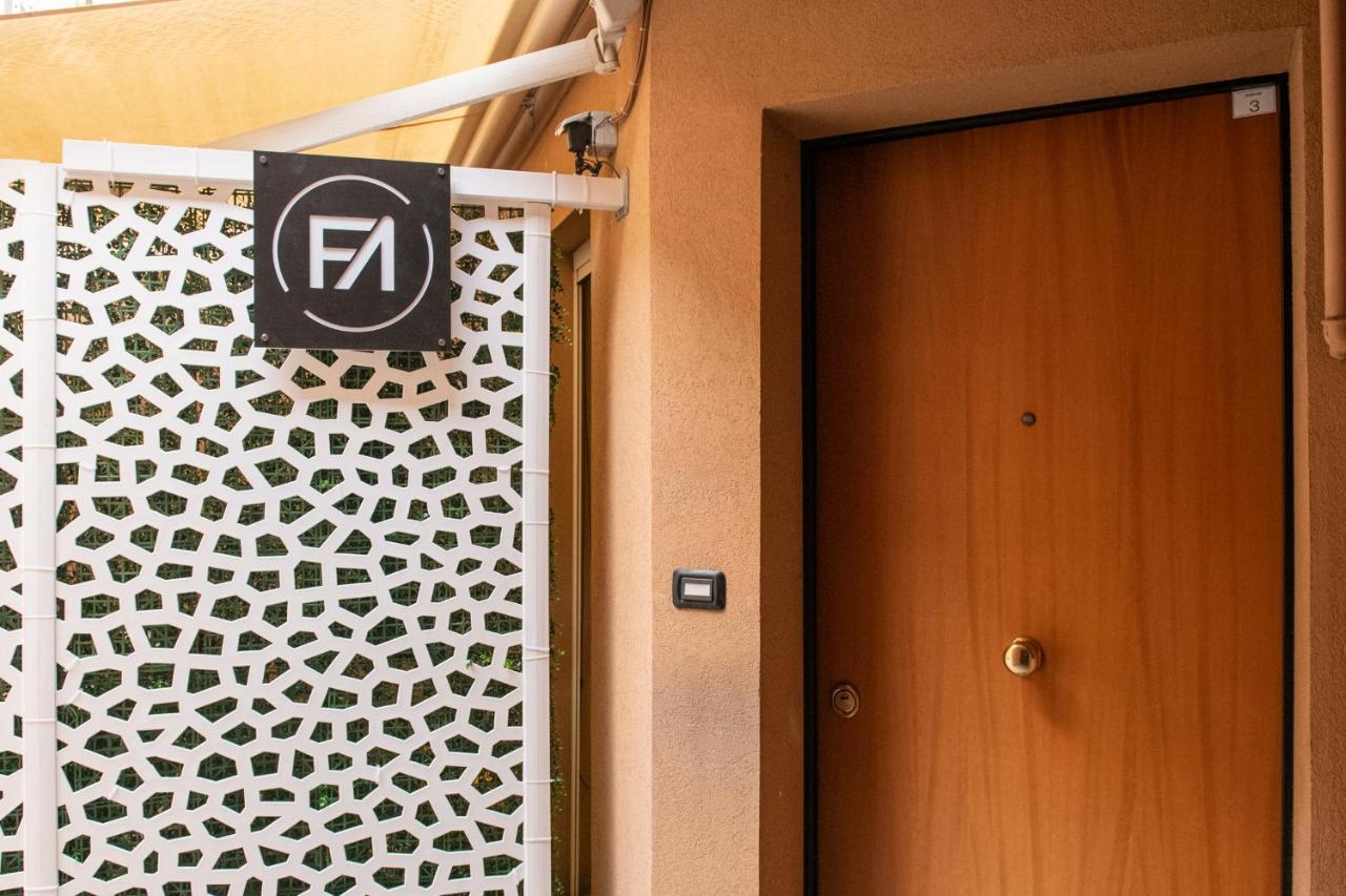 Fashion Apartment Gold Bologna With Jacuzzi & Car Garage Esterno foto