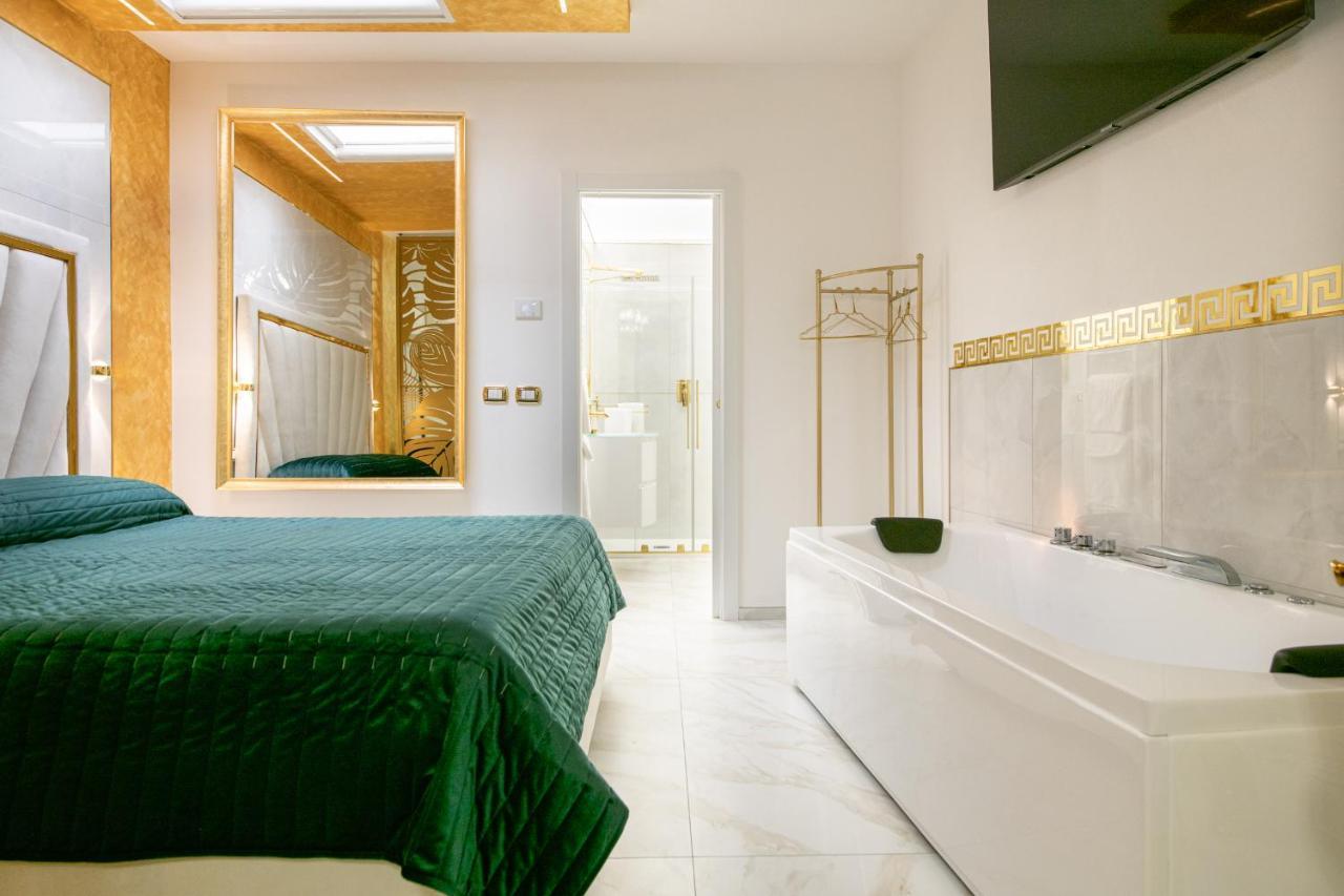 Fashion Apartment Gold Bologna With Jacuzzi & Car Garage Esterno foto
